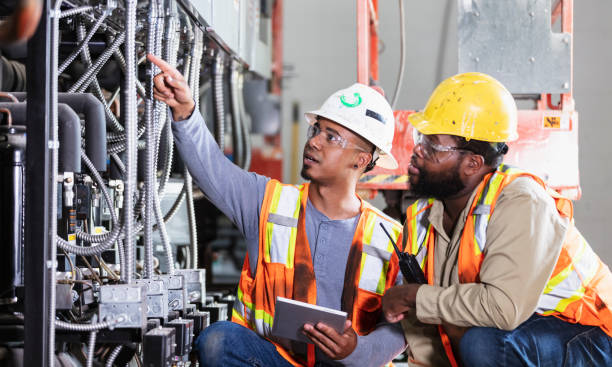 Best Affordable Emergency Electrician  in Loudoun Lley Estates, VA
